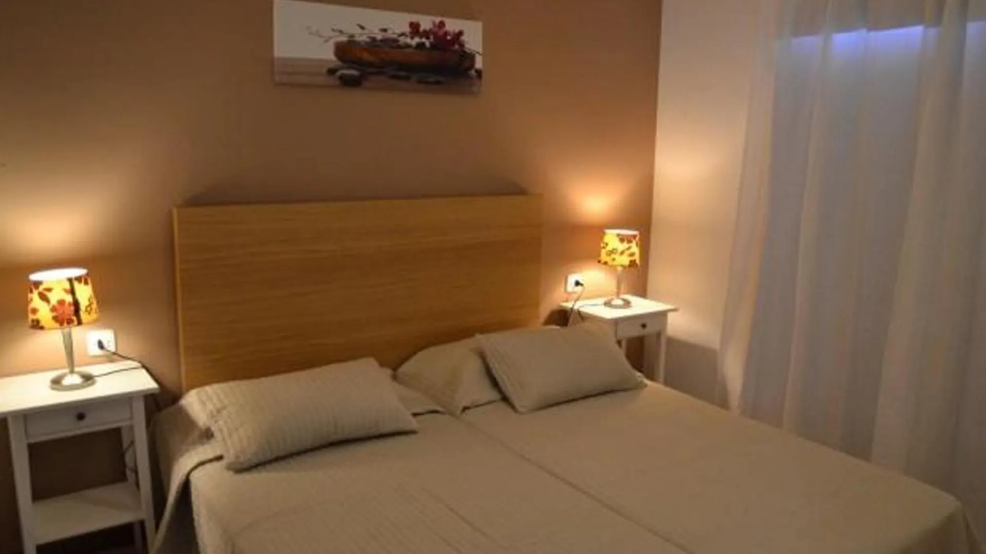 Casa Familiar Con Jardin, Piscina Y Vistas A Montgri En L'Estartit - Es-323-54 Villa